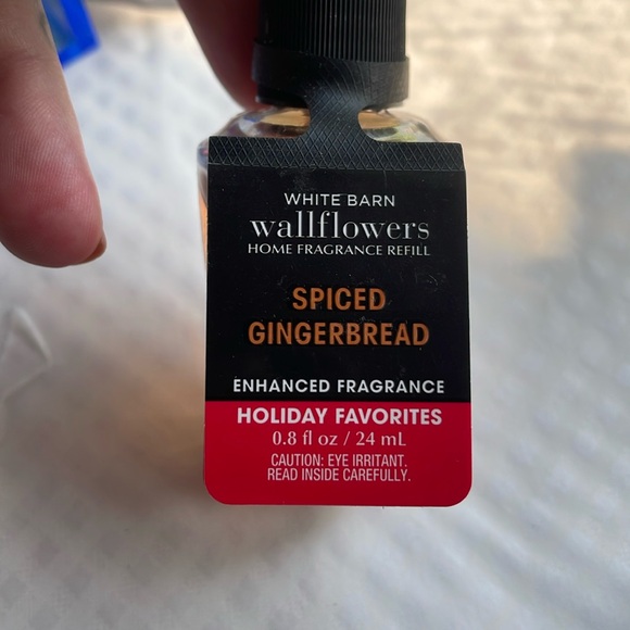 Bath & BodyWorks Variety Bundle - Picture 2 of 11